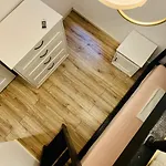Grand Royal Apartment Old Town