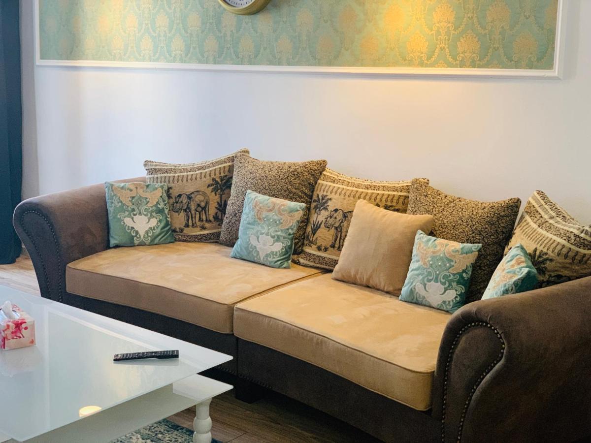 Appartamento Grand Royal Old Town *